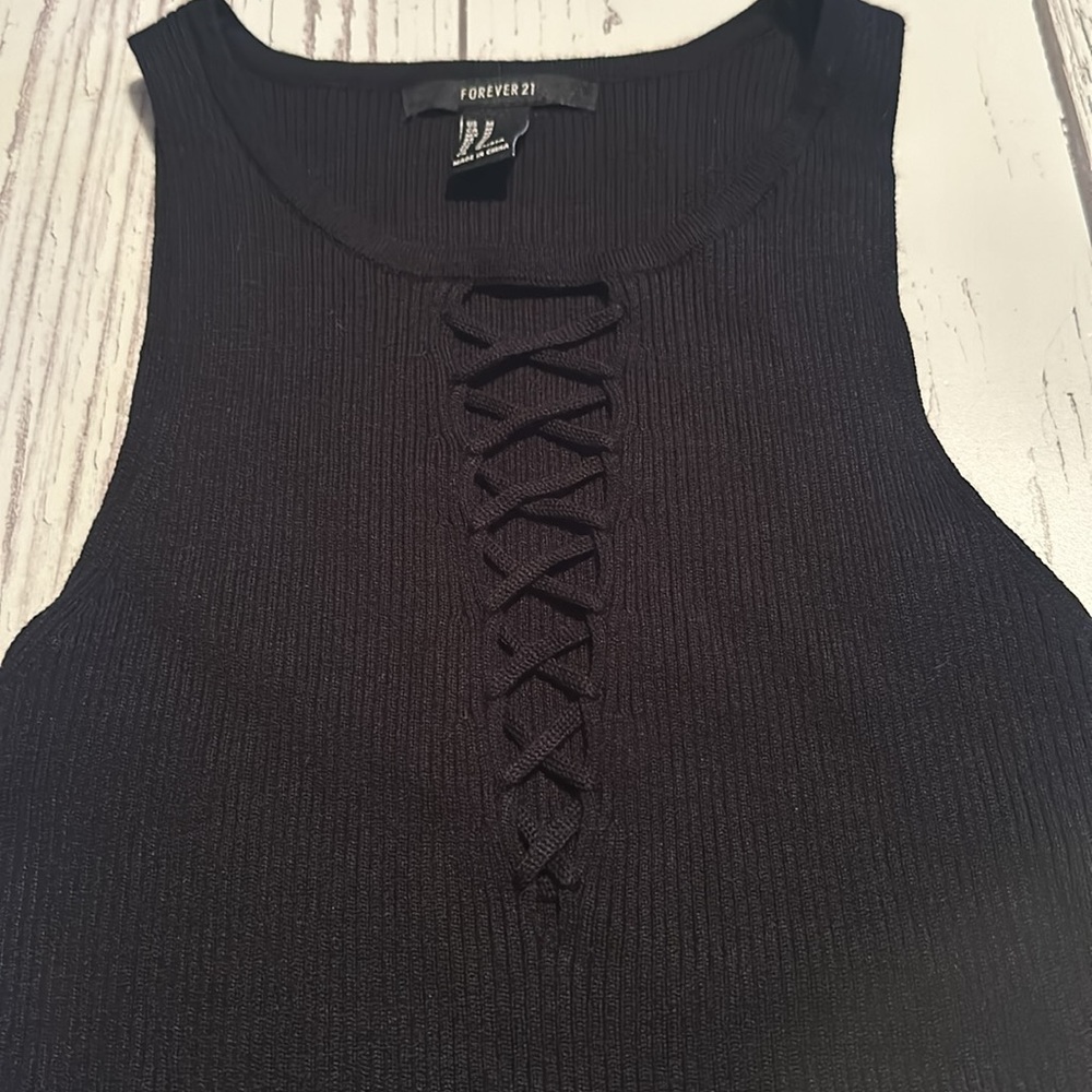 Ribbed tank - Picture 2 of 2